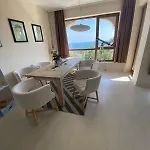 Lägenhet Seafront 2-bedroom With Pools And Direct Access La *